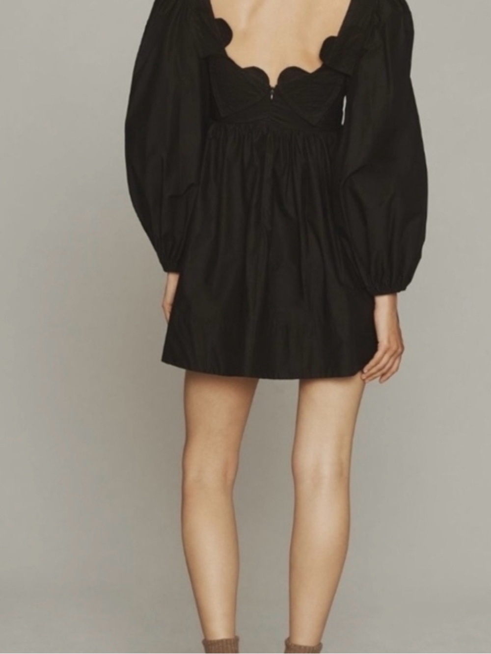 FARM Rio NWT Black Mini Dress with Scalloped Neckline - Picture 2 of 6